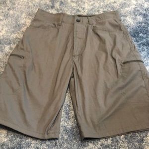 Wrangler Outdoor Series Shorts Size 32